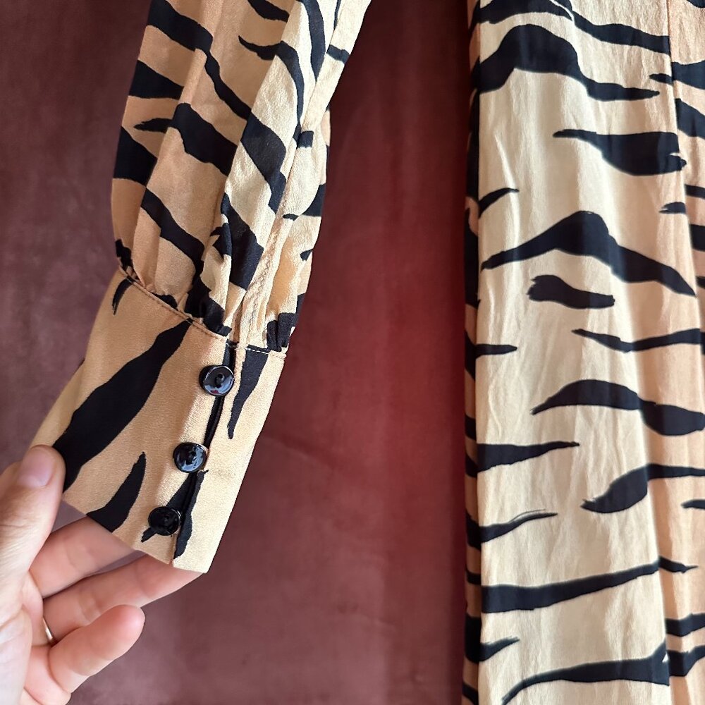 Realisation The Vivienne tiger midi dress - Small - Picture 4 of 6